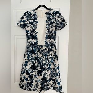 Good condition Maggie London Dress Size 4
